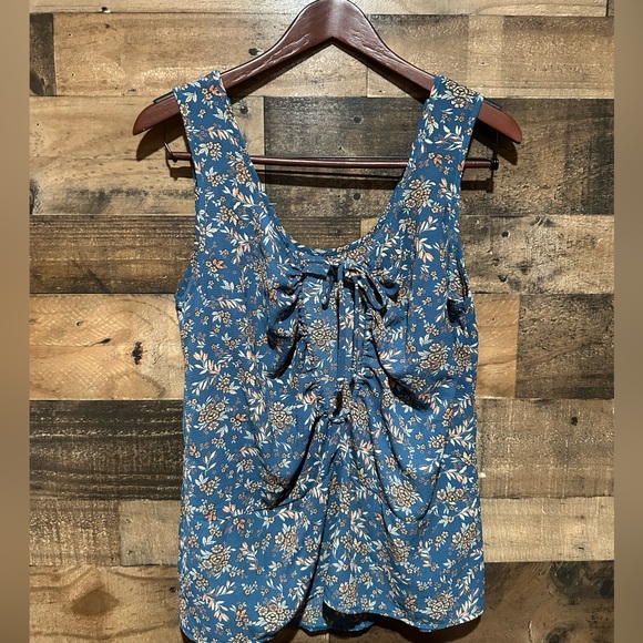 Daytrip women’s medium floral teal Tanktop - Picture 2 of 3